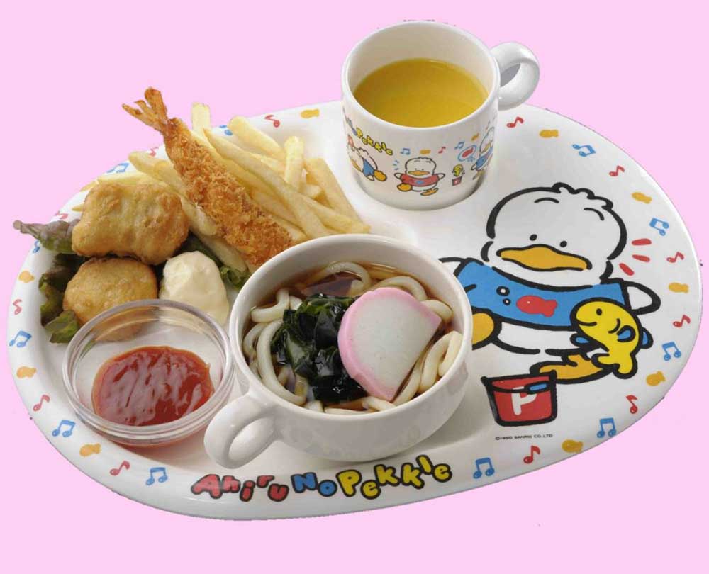 "キッズプレート 各種 (ドリンクバー付き) 各390円(税抜)"